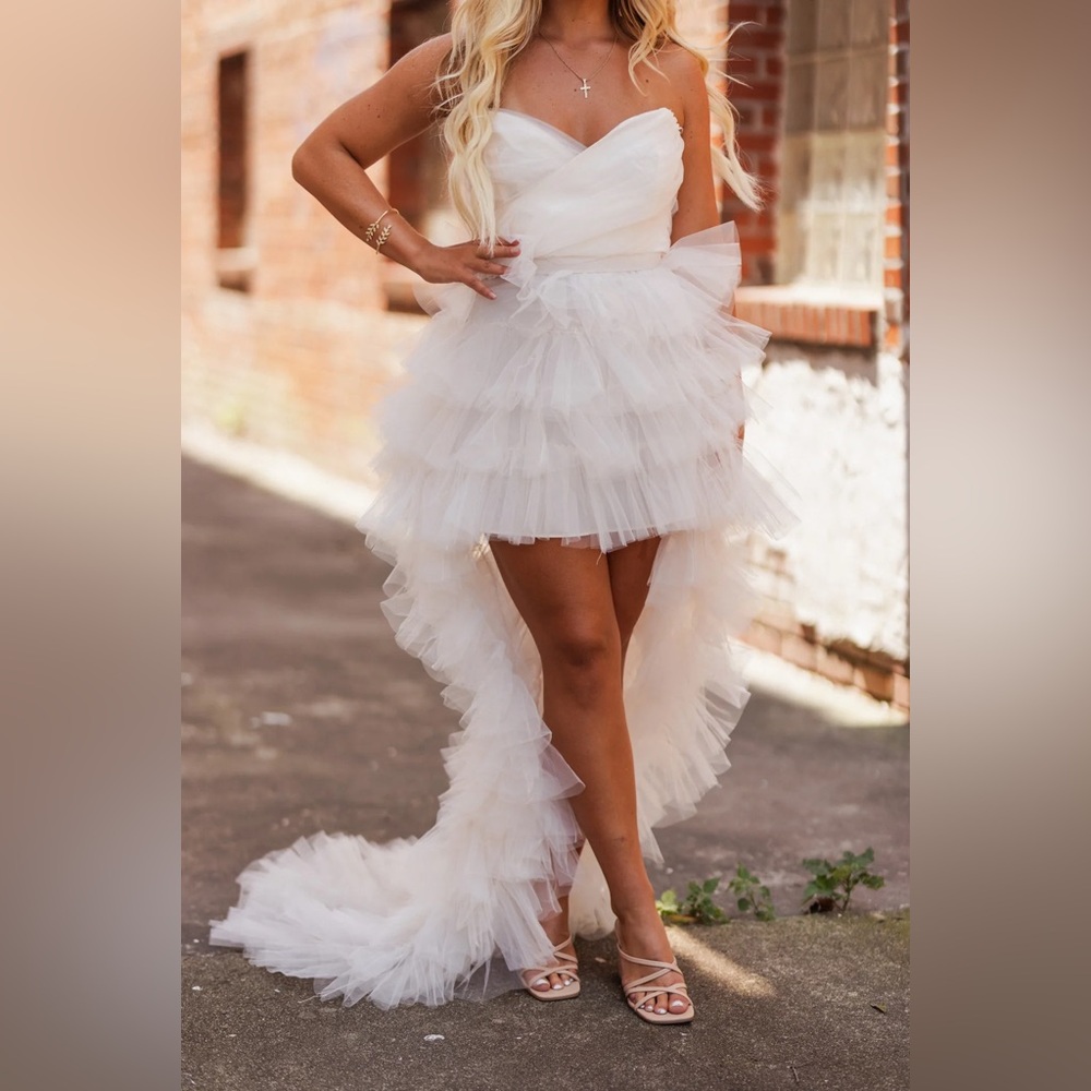 Tulle Hi-Low Champagne/Ivory Dress